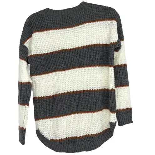 SO GRAY BROWN WHITE STRIPED CREW NECK SWEATER SMALL