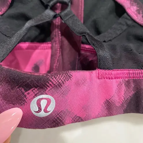 Lululemon  Sweaty Endeavor Sports Bra Blooming Pixie size 6