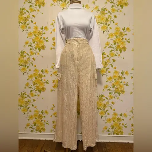 Elegant cream sequined cargo pants size M Size M