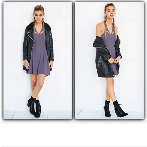 Urban Outfitters  Kimchi Blue Chiffon cutout Halter Dress Jr size M