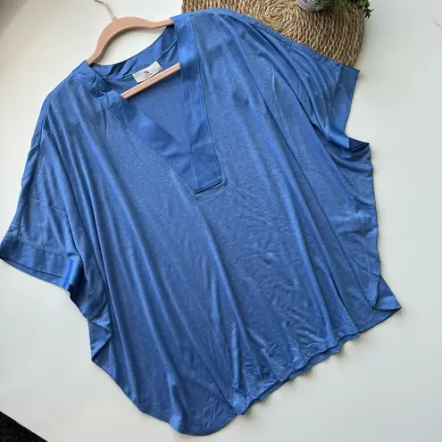 Natori  Blue Dolman Sleeve NWT Top Blouse Size XL