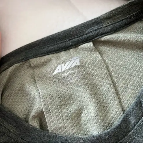 Avia NWT Performance Long Sleeve T-Shirt Women Green Camo Camouflage Sz Small