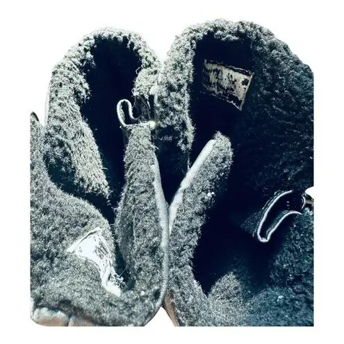 Sporto Gray Winter Boots with Waterproof Material and Insulated Pewter, Size 7