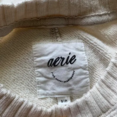 Aerie  sweater