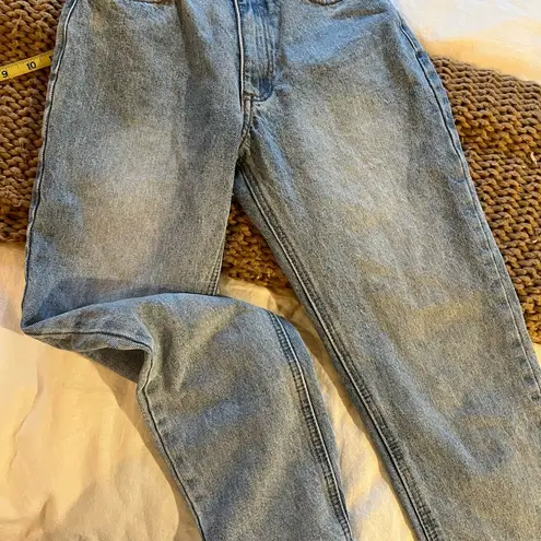 Brandy Melville John Galt Medium Wash Straight Leg Jeans