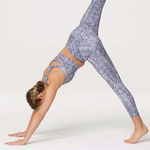 Onzie M L Warrior Sports Bra Snake Print Gym Workout Impact Strappy Racerback