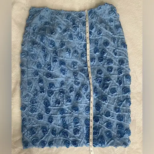 Luna Helios & Baby Blue Floral Appliqué Textured 100% Silk Pencil Skirt …