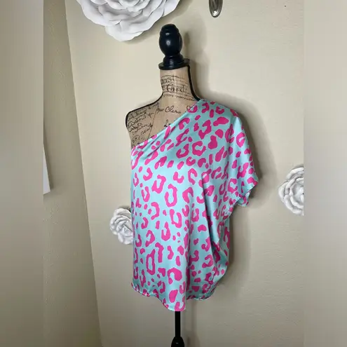 Entro NTM: One Shoulder Minty Blue with Pink Leopard Print Blouse Sz Small
