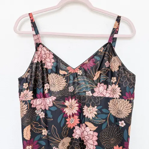 Democracy Women Cami Top Size XL Black Floral Satin Lace Trim Boho Dark Romantic