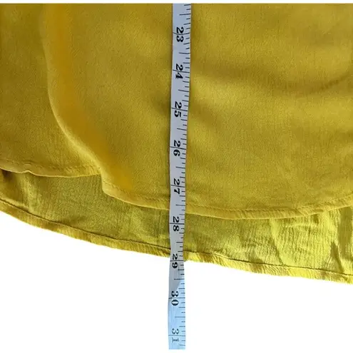 Southern Stitch Women's Yellow Lightweight Top