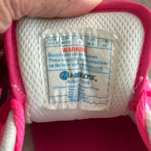 Heelys Launch Skate Shoes Youth Sz 5 Women’s Size 5.5 Hot Pink Low Tops