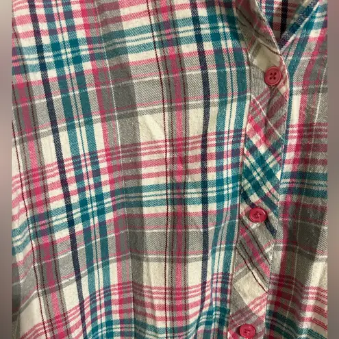 Blair  Women's flannel shirt‎ size large
