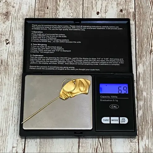 Head Vintage Unsigned Gold-tone Lady Figural Stick Brooch