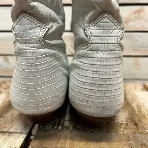 Vintage Zodiac USA White Leather Western Cowboy Boots Style #317240 Size 9.5M