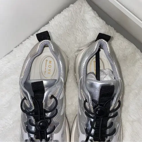 Chocolat Blu Women's Move Silver White Sneakers Atheltic Shoes 6.5 Futuristic