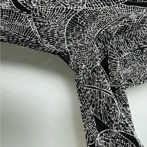 Connected Apparel Vintage Ribbed Dressy Top