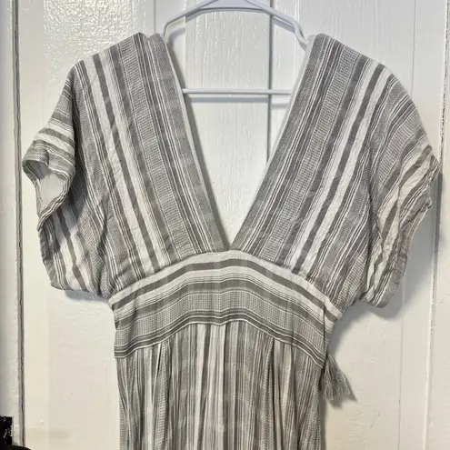 l*space L  Wide Leg Grey Striped Viscose jumpsuit size medium - Image 4