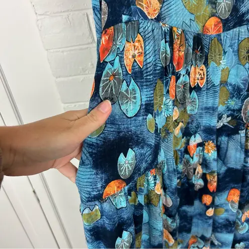 Lily Pad Dragonfly Patterned Maxi Dress Blue