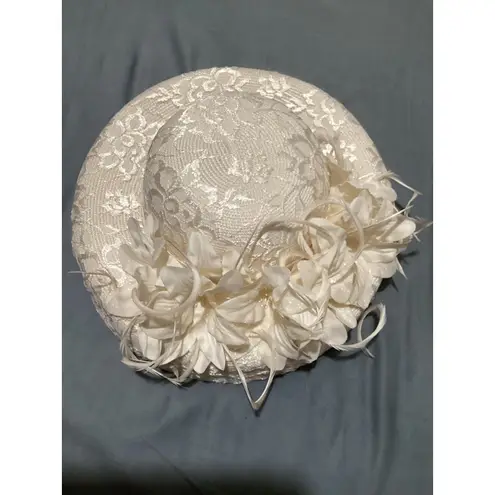 Whittall & Shon Hat Wide Brim Fitted Womens White Lace Floral Church Made USA