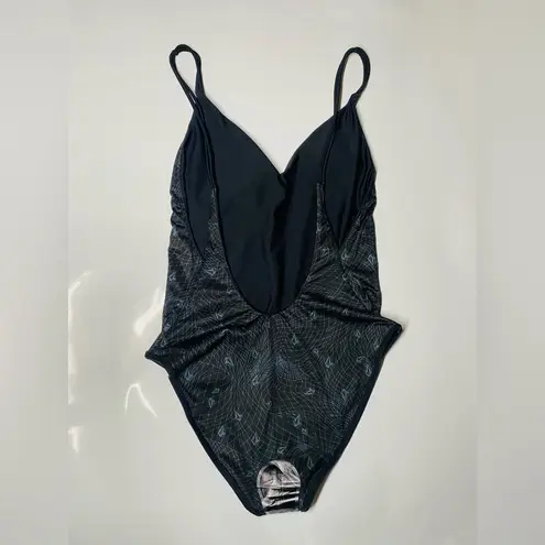 Volcom NWT  eco true reversible one piece swim suit size/S