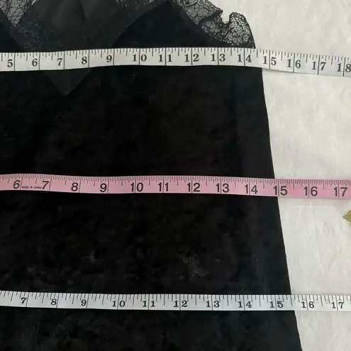 Womens Tank Top Small Black Velvet Crush Lace Edgy Emo Punk Mob Wife Gothic Y2k