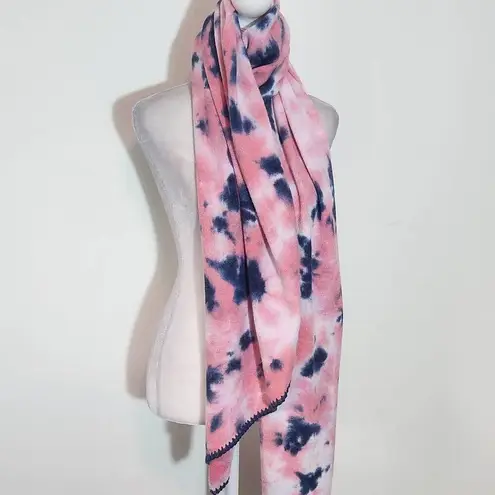 C.C Exclusives Navy and Pink Knit Scarf One Size Fuzzy Pink Tie