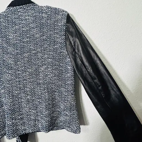 St. John Luxe Knit Jacket Black Leather Sleeves Quiet Luxury Old Money Size 10