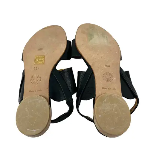 Coclico Cove Sandal in Black Leather Flats Size 36.5 US 6.5