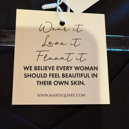 Mary Square V neckline and a gathered, peplum