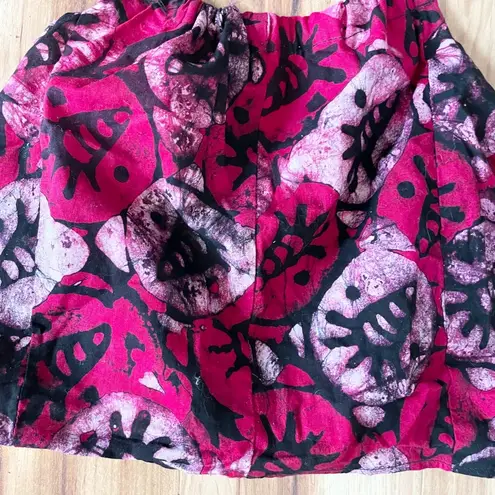 Halter Top Batik Print Sleeveless Tie Neck Casual Summer Top Hippie Boho Granola Pink Size M