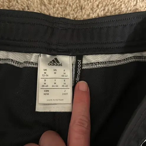 Adidas  size medium women’s joggers