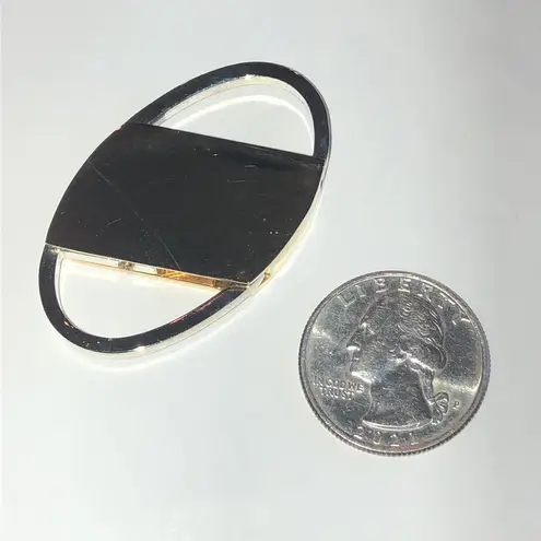 Elegant Silver Tone and Gold Tone Key Holder Keychain