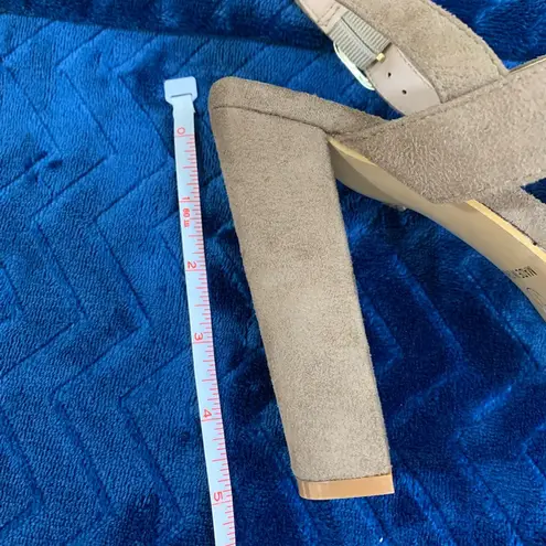 Glaze Z01-- faux suede nuede open toe heels size 9