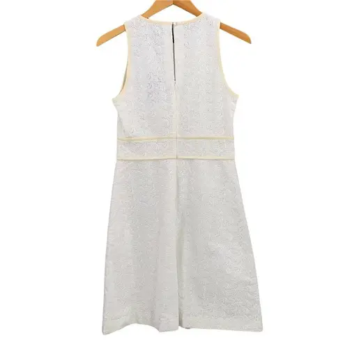 Magaschoni NWT White Cotton Eyelet Leather Trim Sheath Dress Size 6