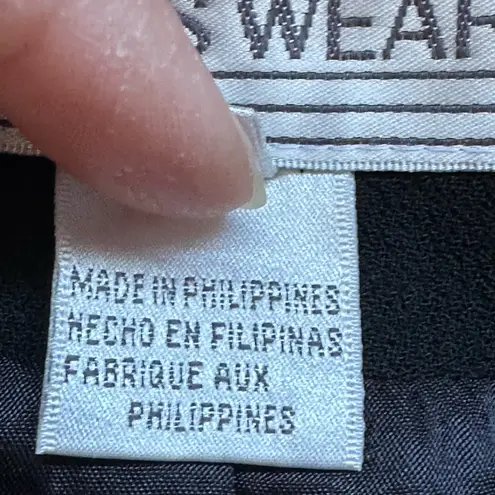 Jones Wear Black Faux Leather Trim Around Edges With Shoulder pads Sz 12…