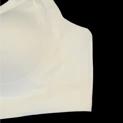 NWT Lush Fitting Full Coverage Wireless Bra 3XL Ivory/Off White Size undefined