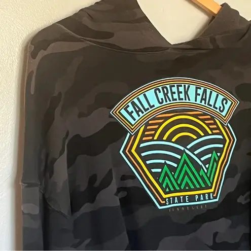 Fall Creek Falls State Park Camoflage Cropped Hoodie Sweatshirt Black Large Gray