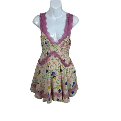 Urban Outfitters  tiffany lace dress size XS