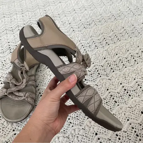 Viakix Strappy Sports Hiking Sandals Diamond Performance Beige (Size 10) Tan