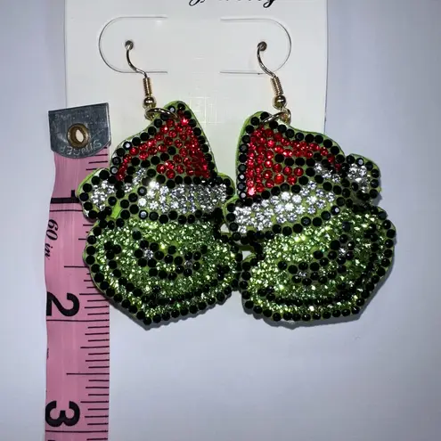NIP Adorable Grinch bling earrings! 2” drop. Green