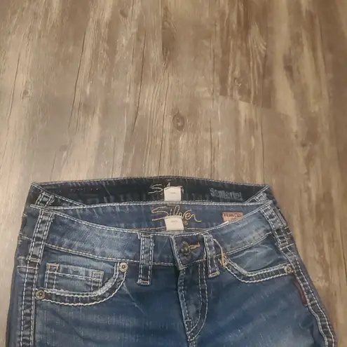Silver Jeans Company Capri 2 Included One Is 25 And 26W Fit The Same Imo - Image 5