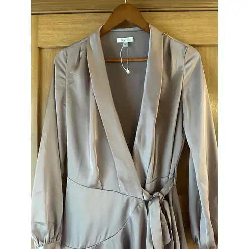Lucy Paris NWOT Adonia Satin Wrap Dress in Lavender Women’s size Small