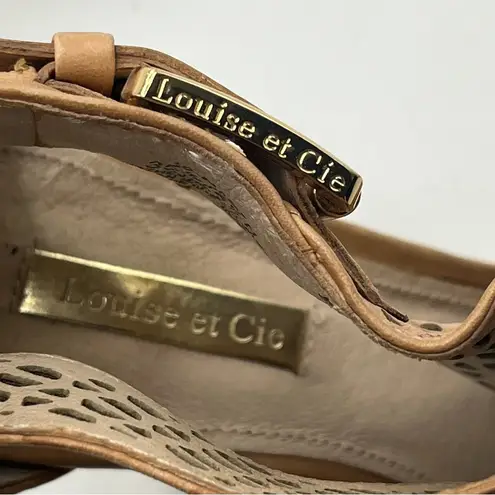 Louise et Cie Olivia Sz 5.5 Perforated Open Toe Heels Tan Sandals