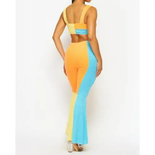 Hot & Delicious Bright Idea Terry Cloth Crop Top and Pant Set Size Small NWT