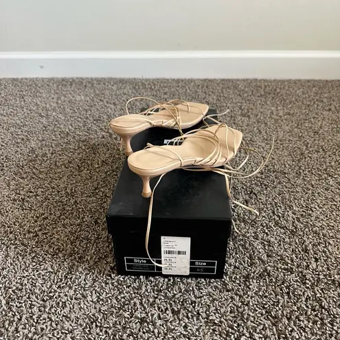 LPA Lucia Heel in Nude, size 6.5