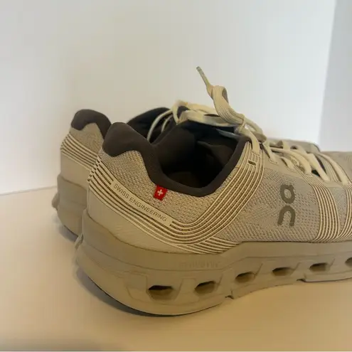 On Cloud Cloud Runners Women's 10 Gray