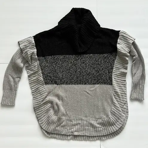 Alya  Black and Grey Sweater Sz S/M