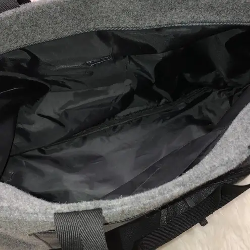 DSW new grey travel weekender bag w/shoe section