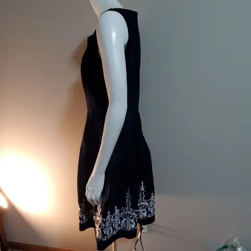 Peter Nygard Nygard Blue Dress with White Embroidery (10)