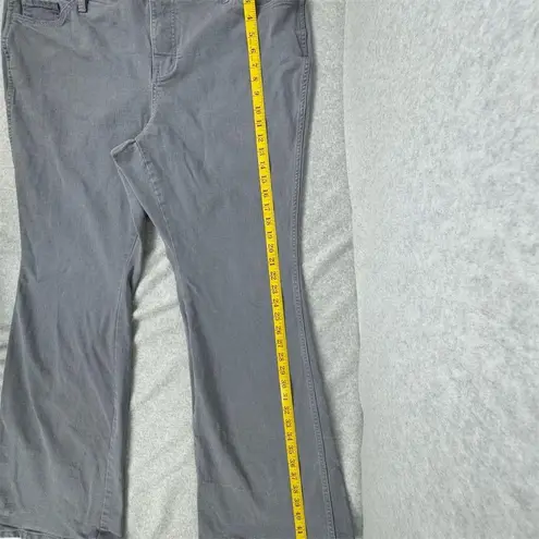 Ryegrass Women's Gray High Waist Semi Flare Jeans Size 20W